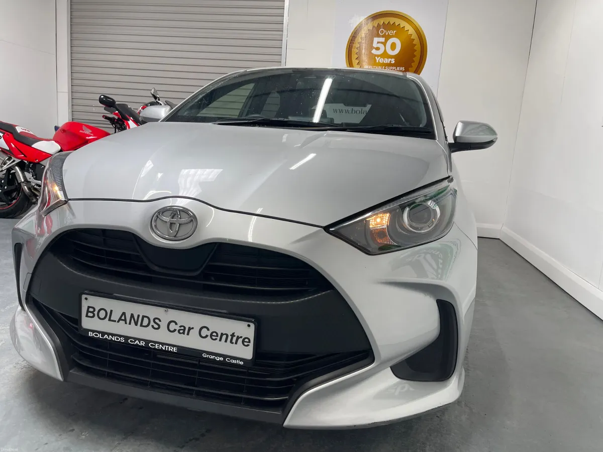 2020 Toyota Yaris 1.0 Automatic 5dr (Low Kms) - Image 4