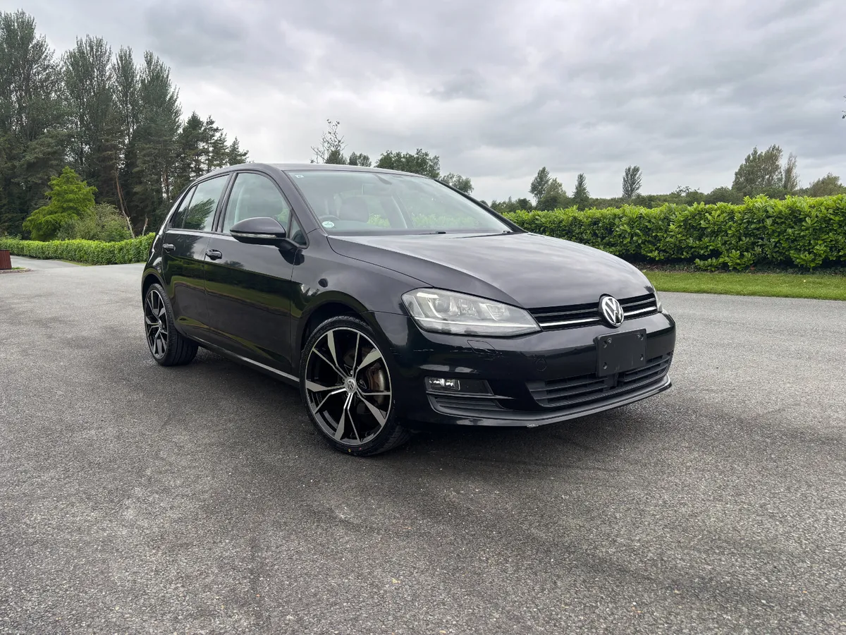 VOLKSWAGEN GOLF 1.2 TSI AUTO 2015 - Image 1