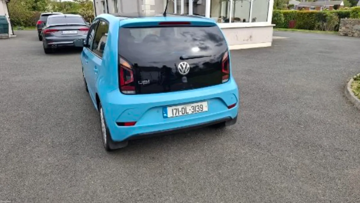 Volkswagen UP! - Image 4