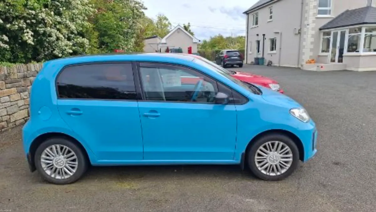 Volkswagen UP! - Image 2