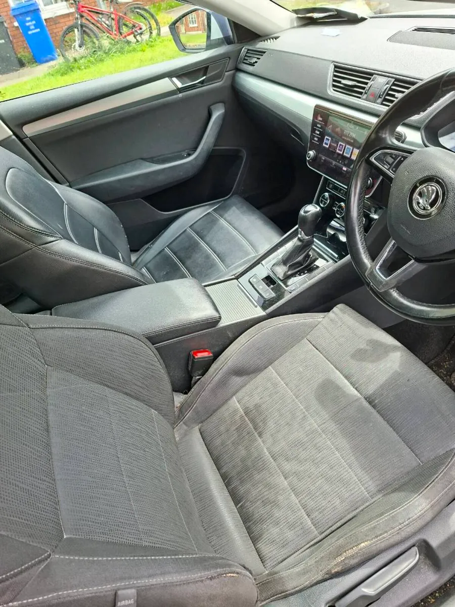SKODA SUPERB 2017 AUTOMATIC - Image 5