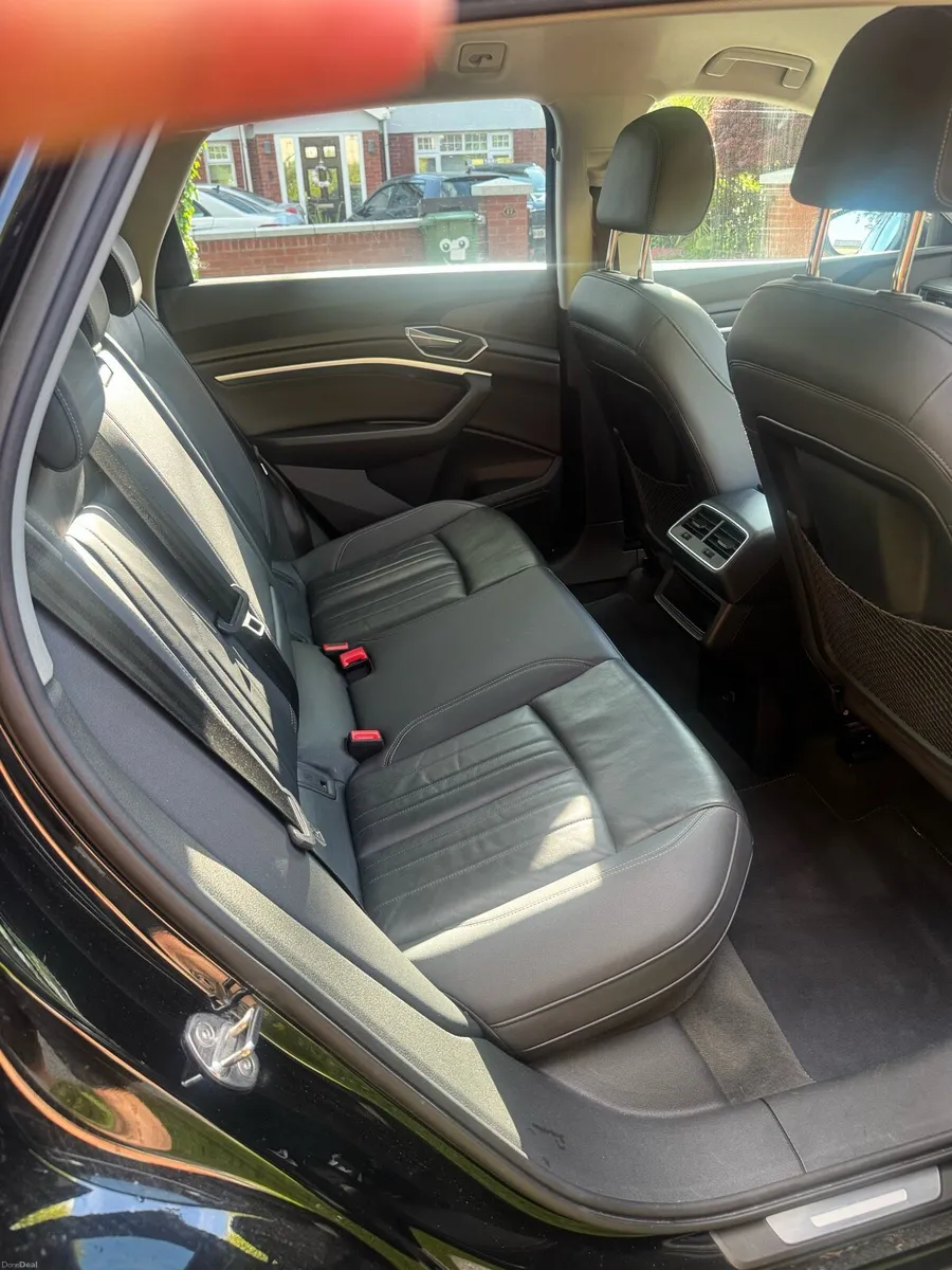 Etron 55 Edition Long Range - Image 6