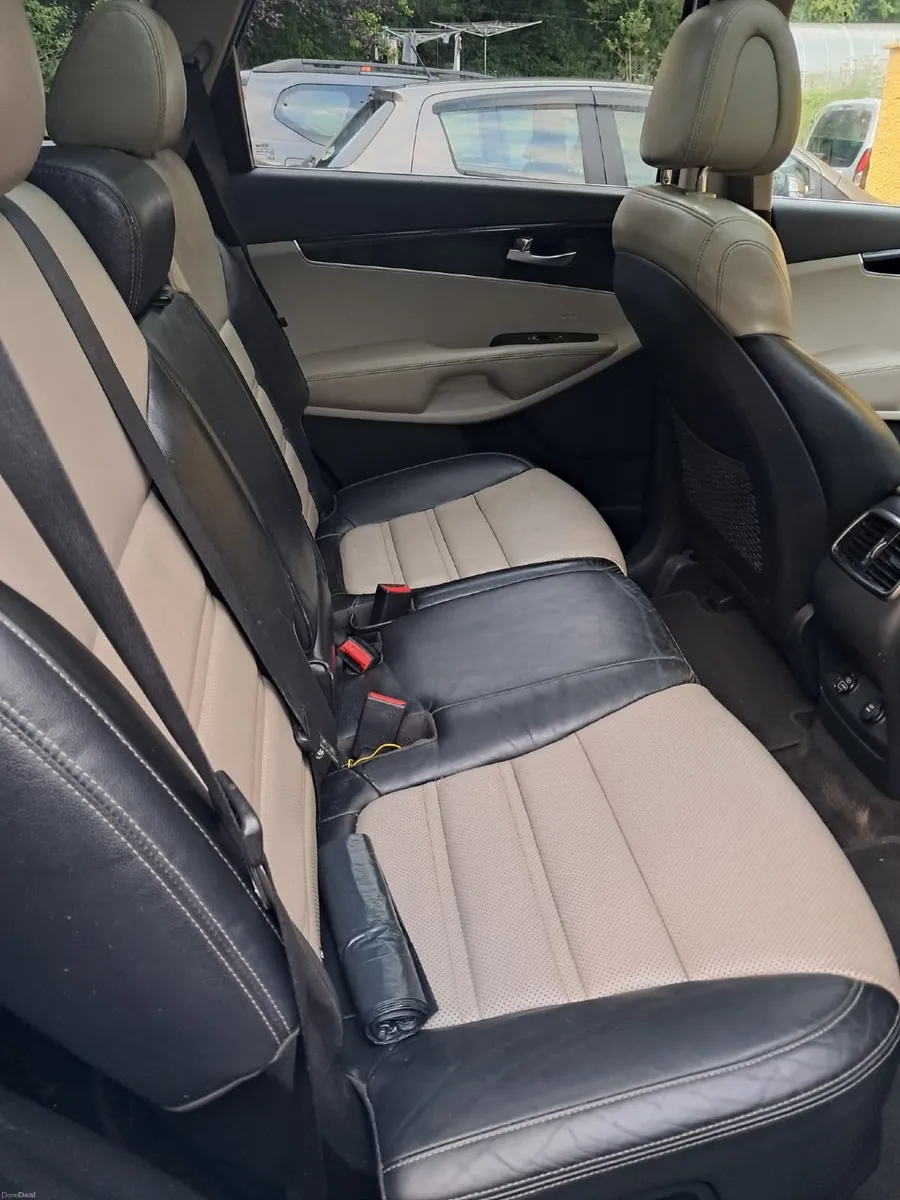 Kia Sorento 2015 platinum - Image 6