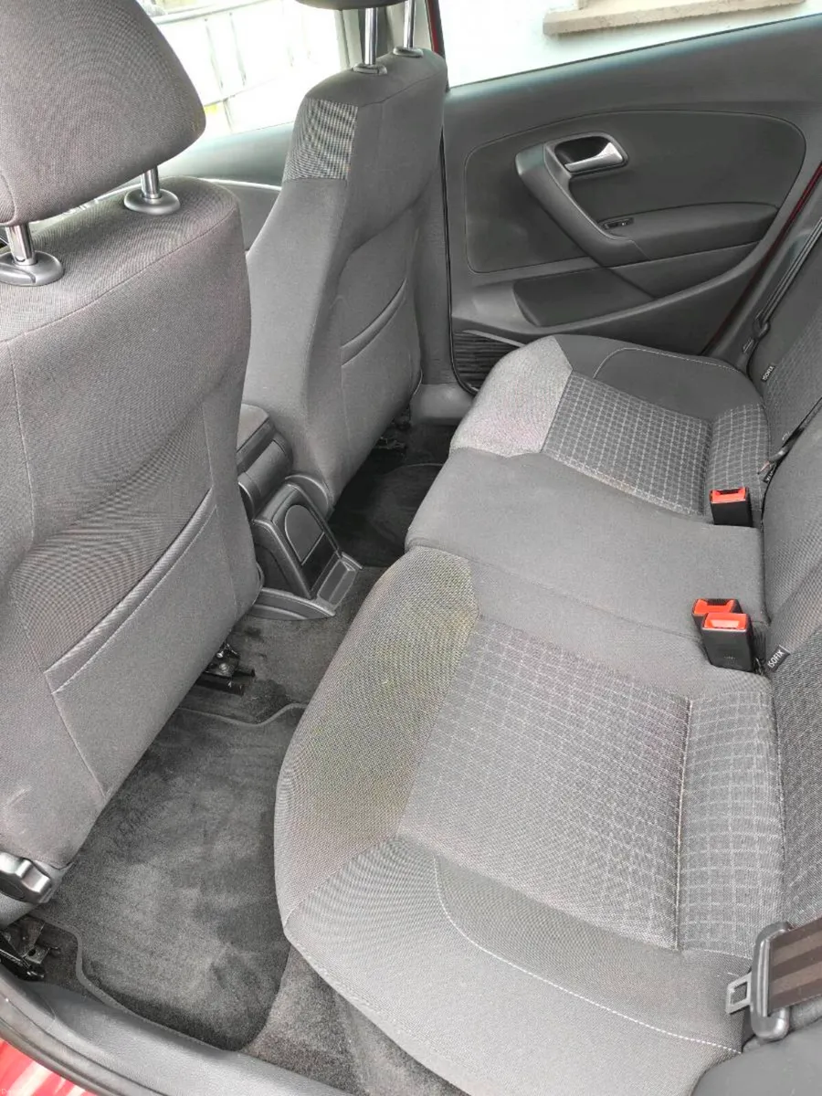 Volkswagen polo - Image 6