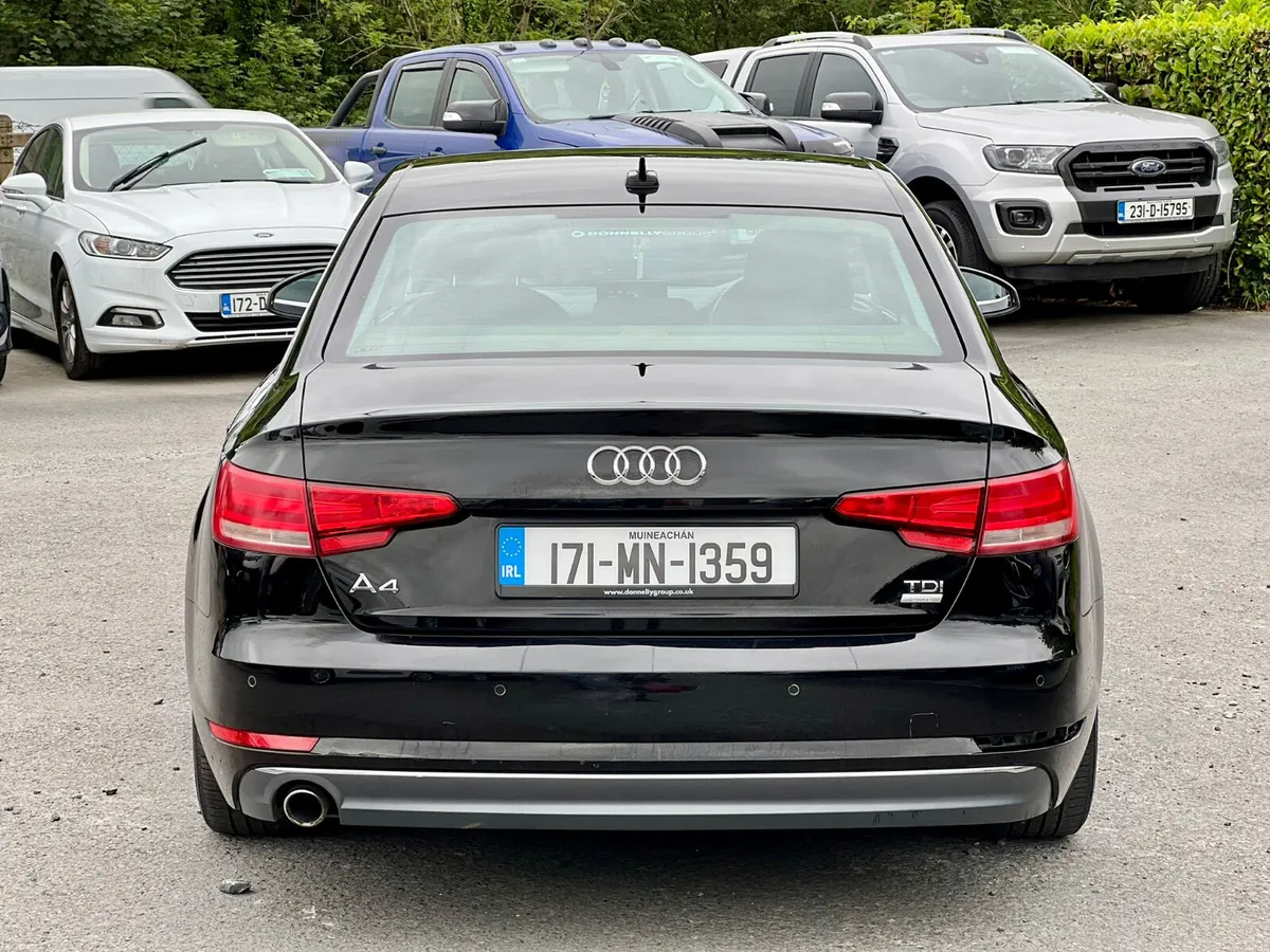 Audi A4 2017 - Image 6