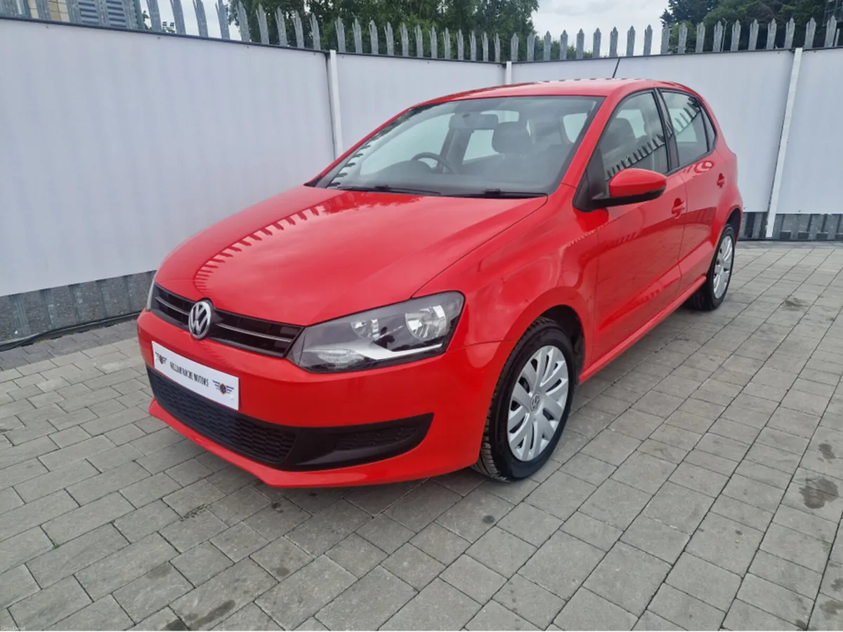 Volkswagen Polo 1.2 PETROL AUTO - Image 4