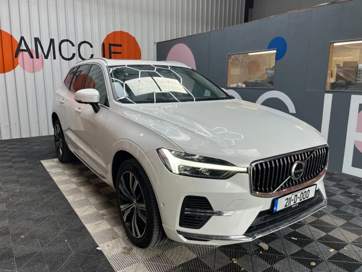 Volvo XC60 2021 VOLVO XC60 T8 PLUG-IN 2.0 AUTOMATI - Image 1