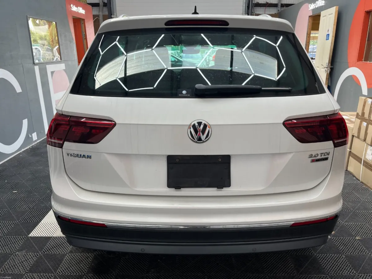 Volkswagen Tiguan 2018 VOLKSWAGEN TIGUAN TDI 2.0 A - Image 3