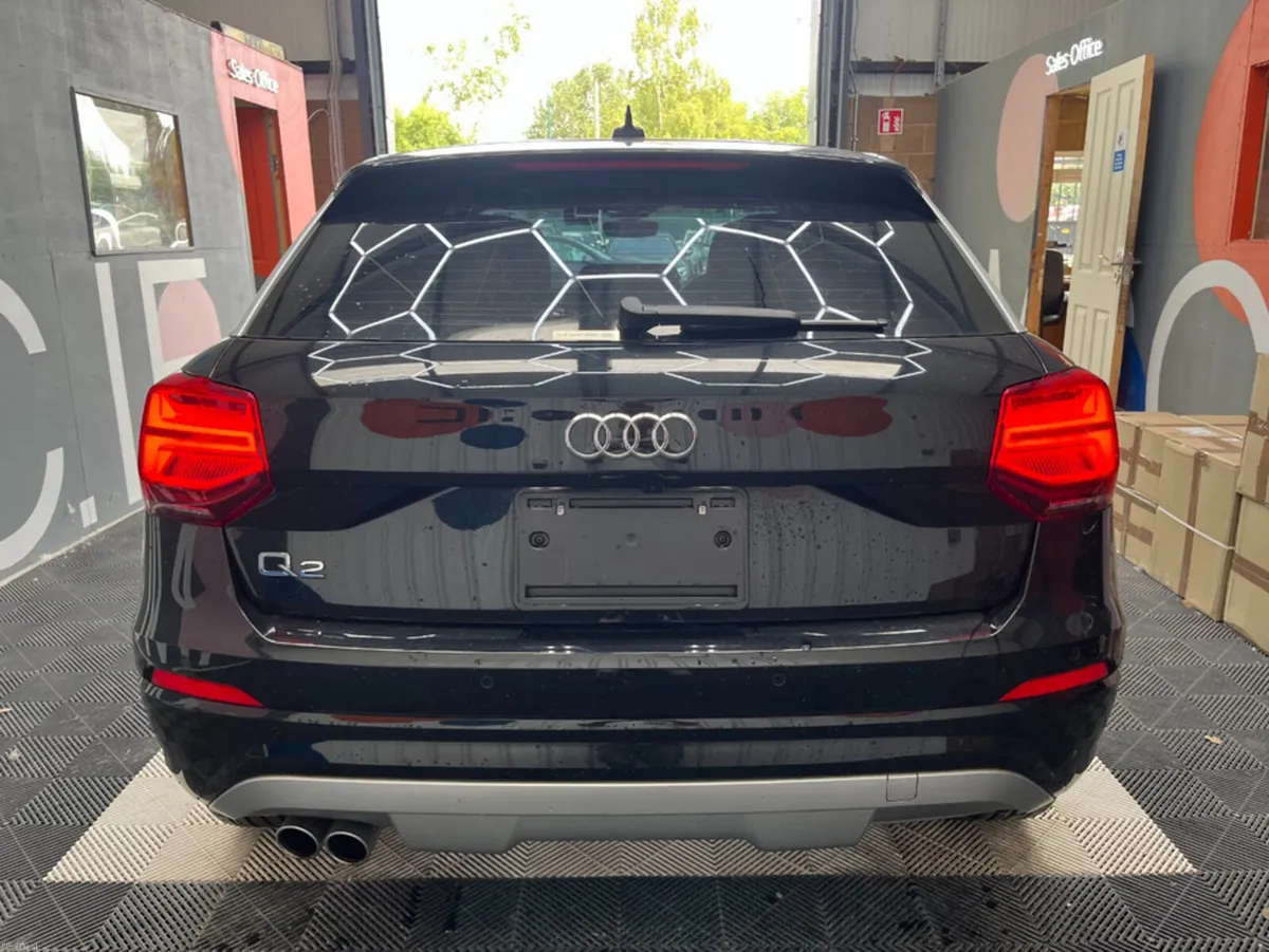 Audi Q2 2021 AUDI Q2 35TDI SPORTS 2.0 AUTOMATIC / - Image 3