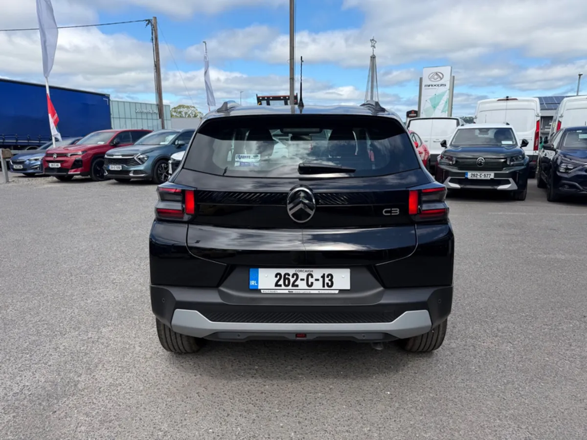 Citroen C3 Plus 1.2 petrol manual - Image 4