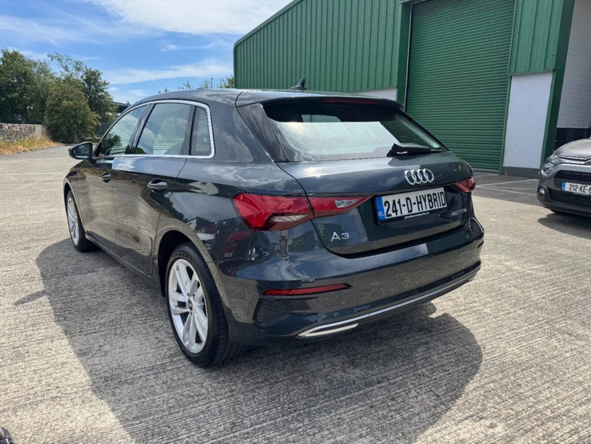 Audi A3 SPORT 40 TFSI E SPORTBACK - Image 4