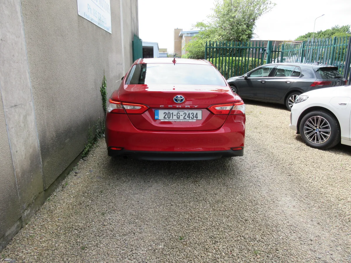 2020 Toyota Camry 2.5 HYBRID SOL - Image 5
