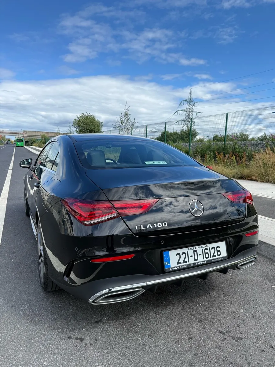 Mercedes Benz CLA 180 AMG Line Coupe - Image 2