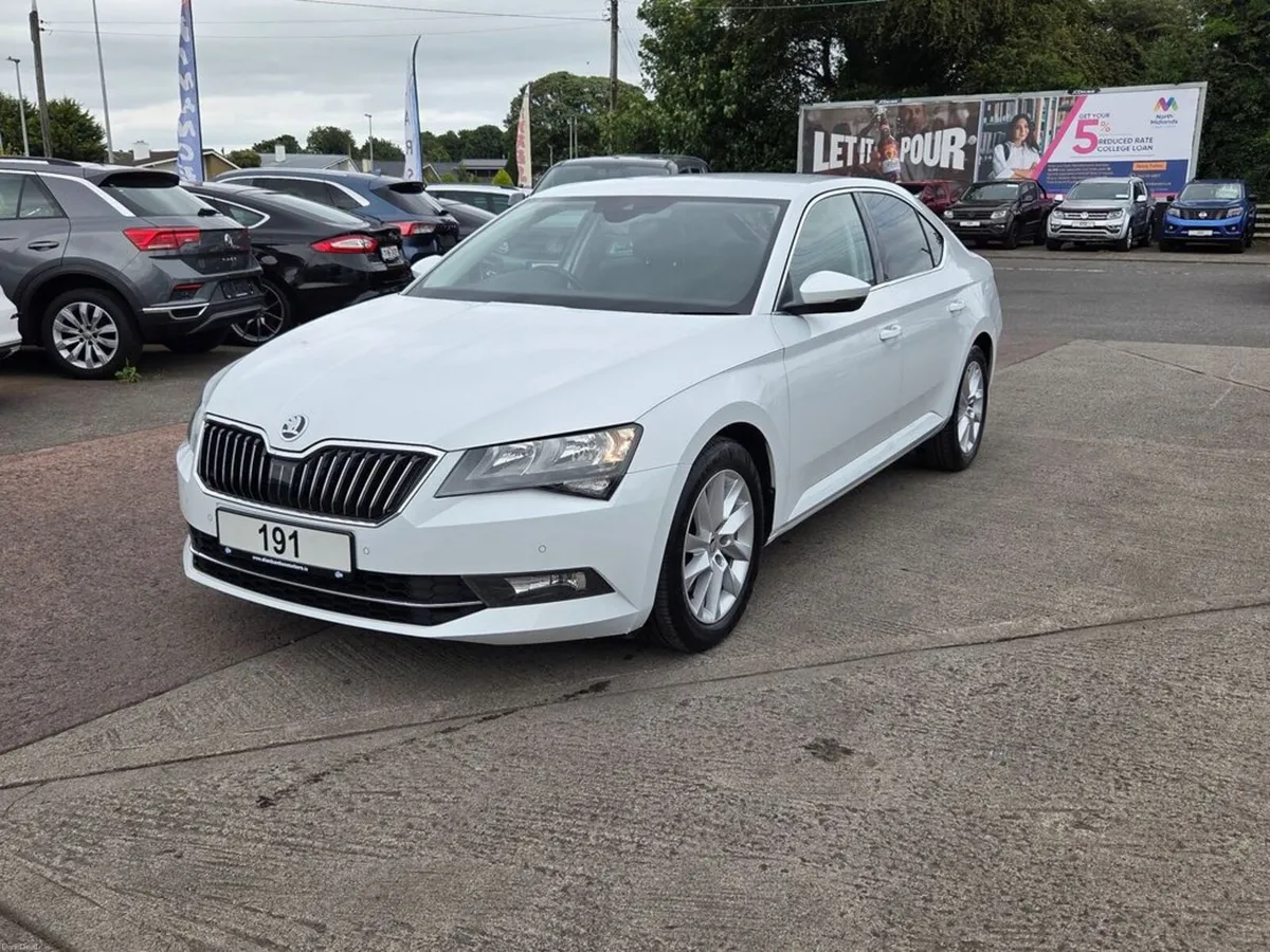 Skoda Superb SE TECHNOLOGY TDI DSG - Image 3