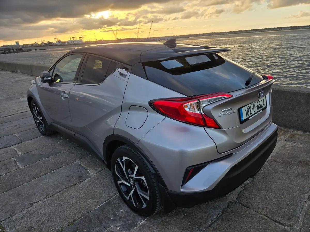 2018Toyota C-HR Automatic Luna Sport - Image 1