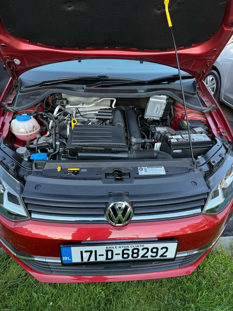 2017 Volkswagen polo 1.2 TSI Auto Only 24000 miles - Image 5