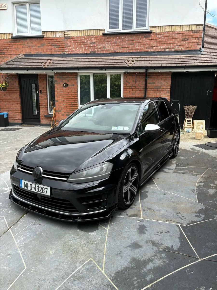 Golf r Mk7  Volkswagen /Low km - Image 1