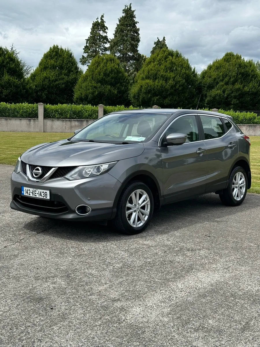 Nissan Qashqai 2014 LOW MILEAGE NCT & TAX - Image 3