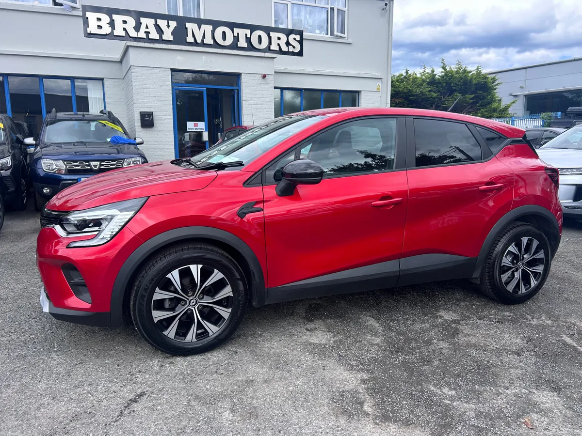 2023 RENAULT CAPTUR 1.3 PETROL AUTO EVOLUTION - Image 1
