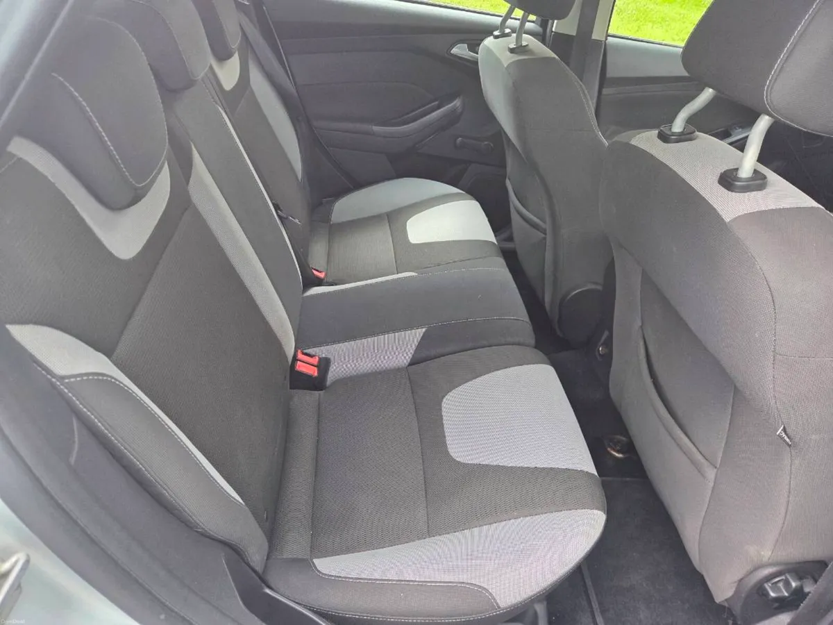 Ford Focus - Image 4
