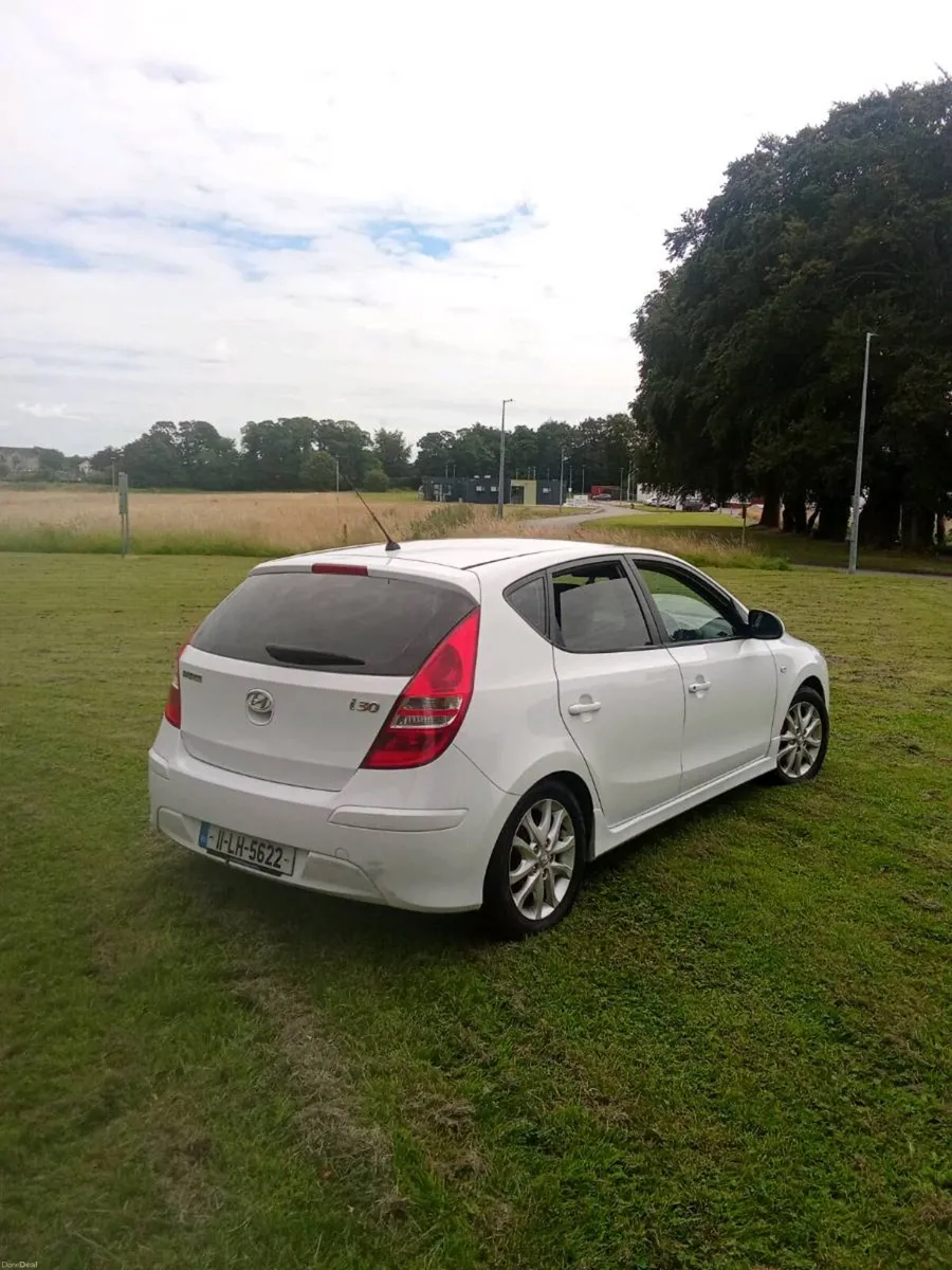2011 Hyundai i30 NCT 6/27 - Image 4