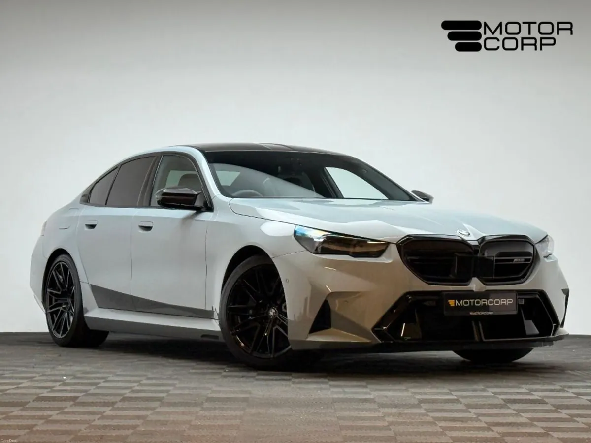 BMW M5 M5 4.4 PHEV 727HP - Image 1