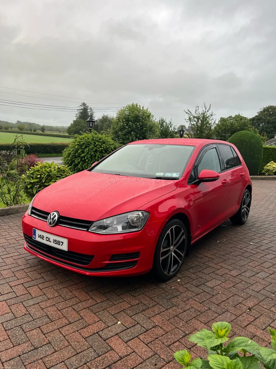 2014 Volkswagen Golf 1.6 TDI *LOW MILEAGE* - Image 1
