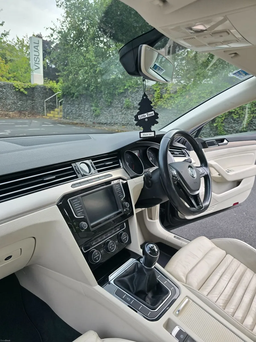 Volkswagen Passat Highline 2016 - Image 4