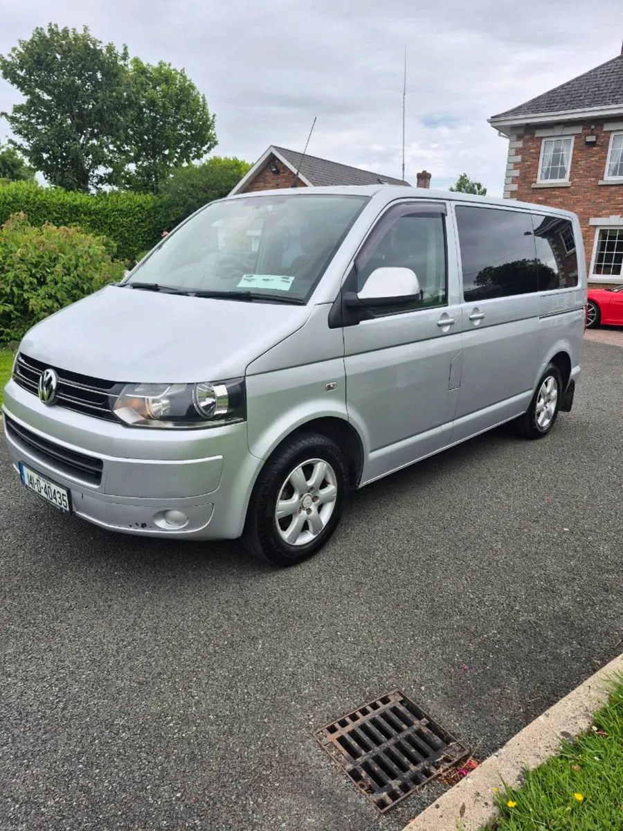 2014" volkswagen transporter shuttle 9 seater dsg - Image 1