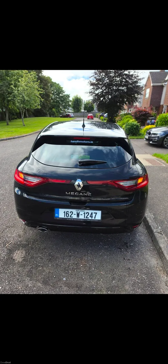 Car - Image 3