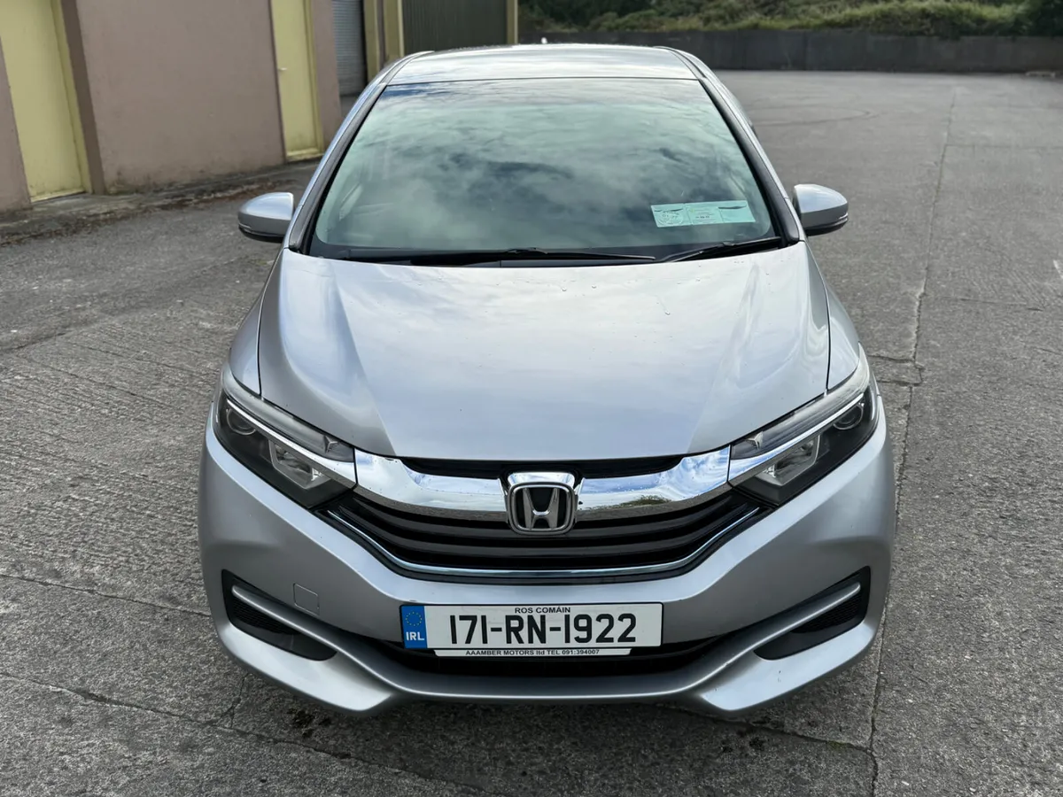 17 Honda Shuttle hybrid NCT 9/27 - Image 2