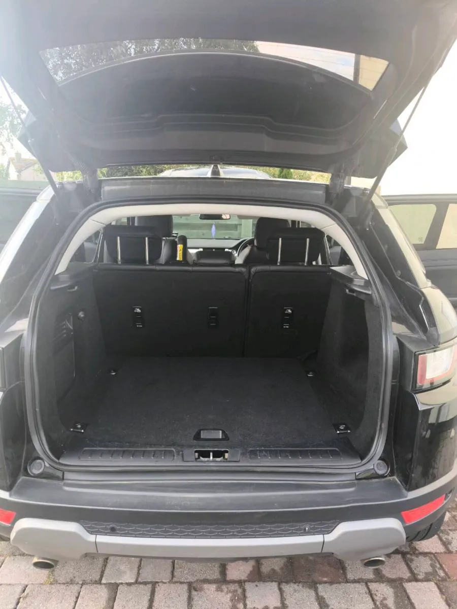 Range Rover Evoque - Image 6