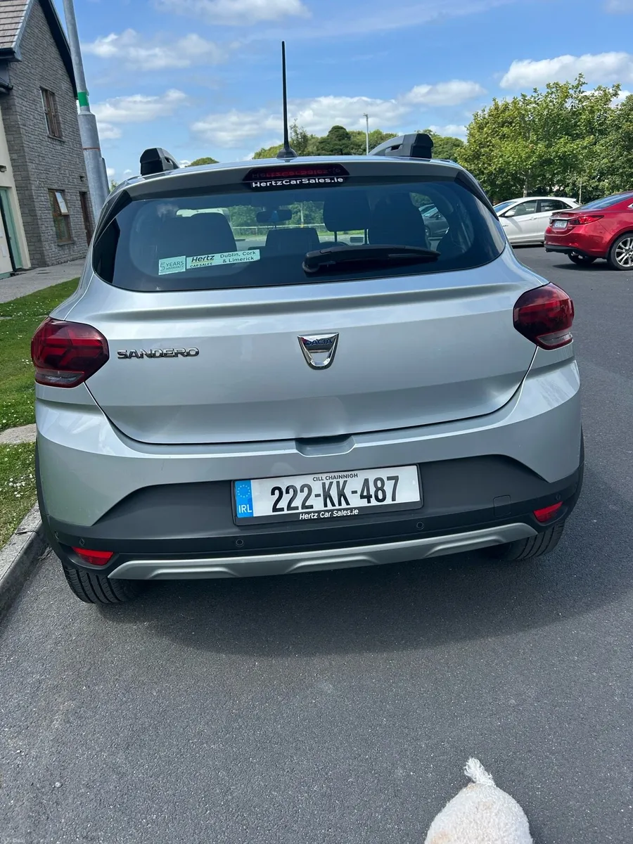 Car - Image 5
