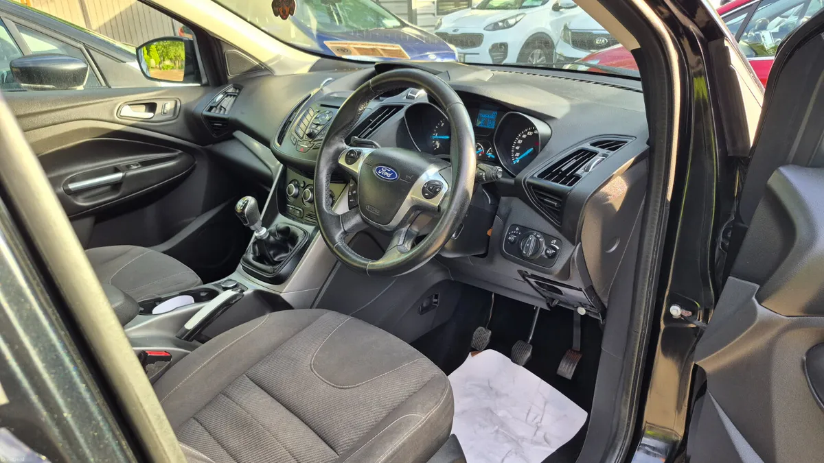 Ford Kuga 2014 2.0 TDCI LOW KM - Image 4