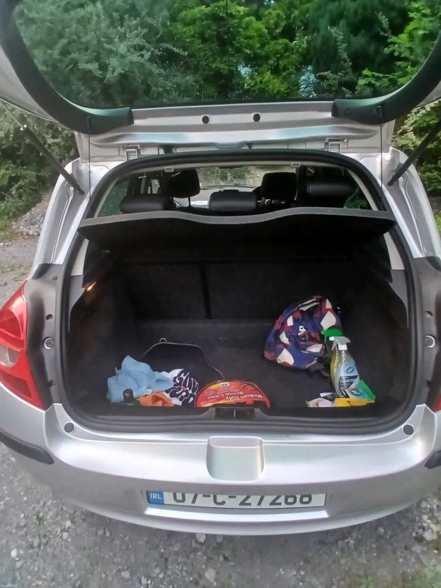 Renault clio monaco 1.1 2007 - Image 3