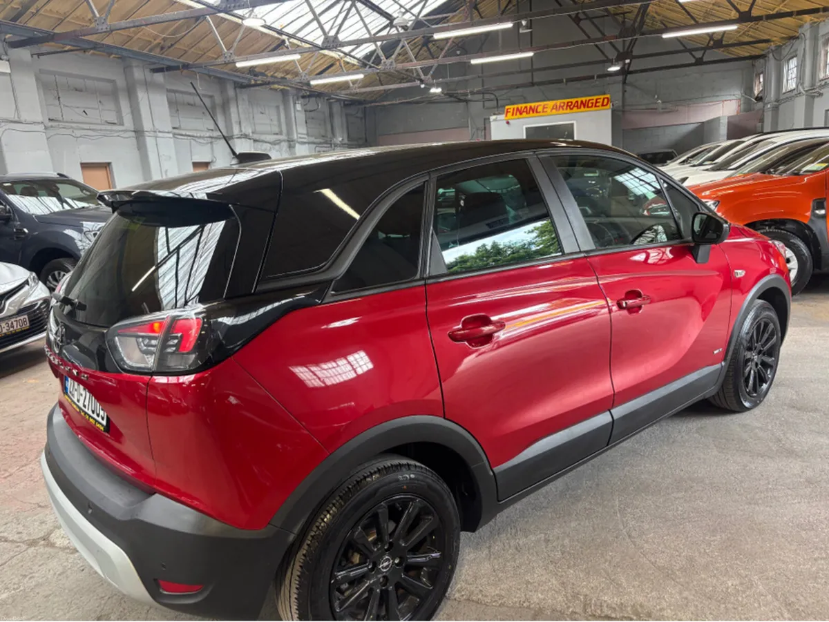 Opel Crossland X SPORT 1.2 83PS-PET-5SP 5DR - Image 2