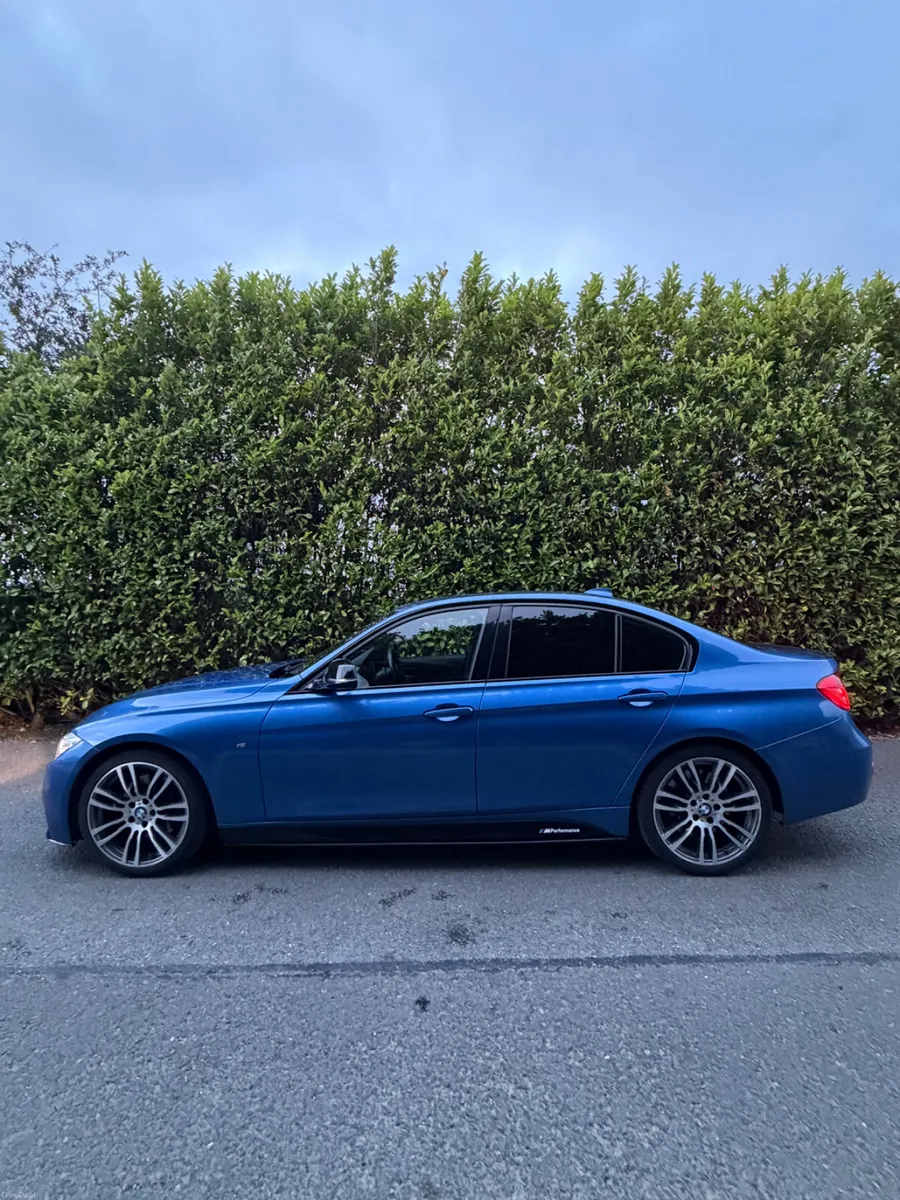 2015 BMW 320d M SPORT AUTO - Image 4
