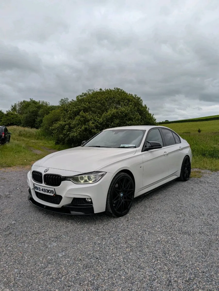 BMW 3 Series - Image 3