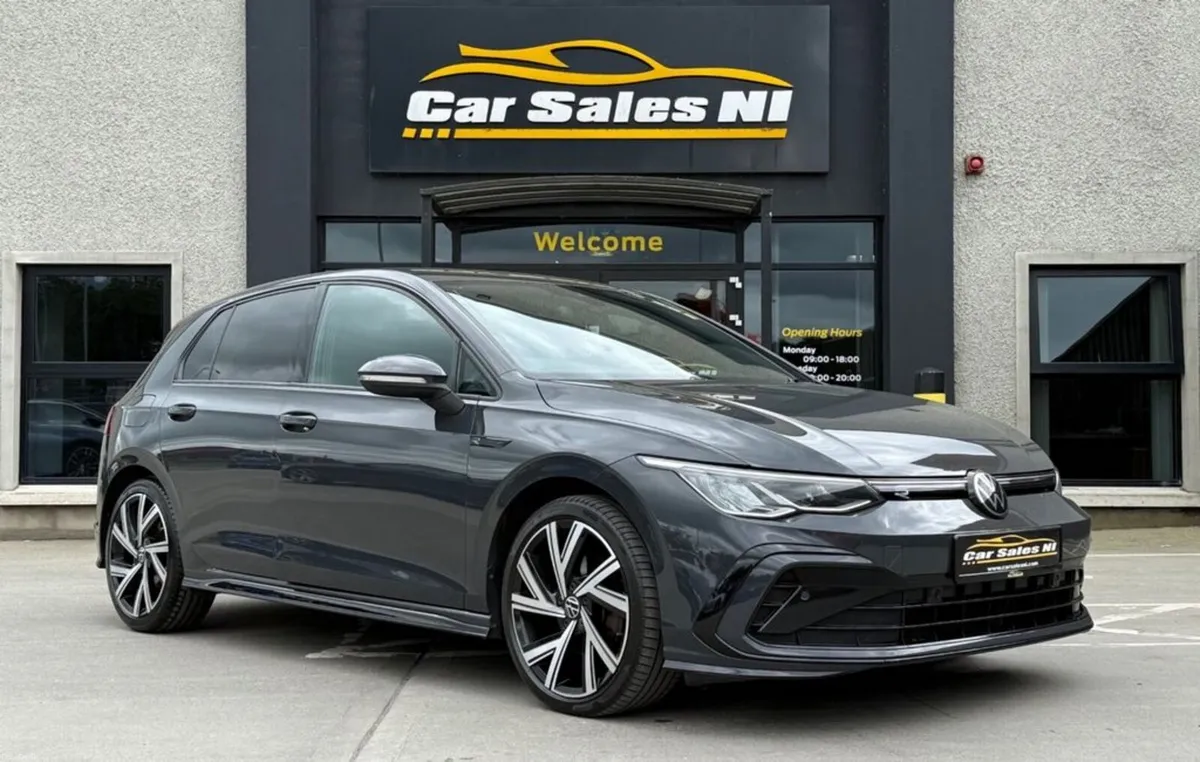 2.0 TDI R-Line Hatchback 5dr Diesel DSG Euro 6 (s/ - Image 1