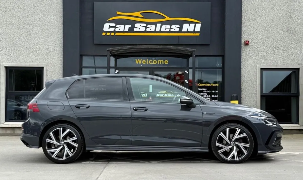 2.0 TDI R-Line Hatchback 5dr Diesel DSG Euro 6 (s/ - Image 3