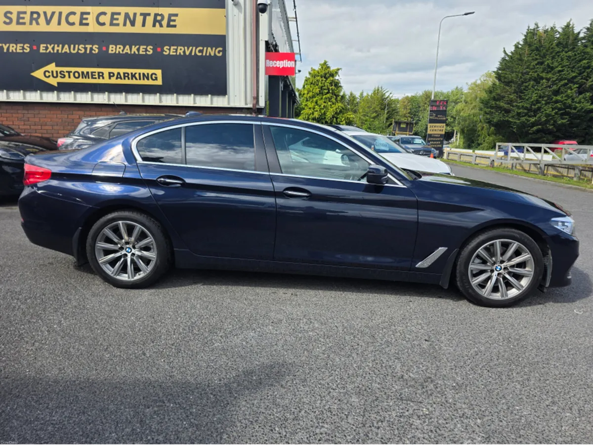 BMW 5-Series BMW 520D AUTOMATIC LOW MILEAGE - Image 3