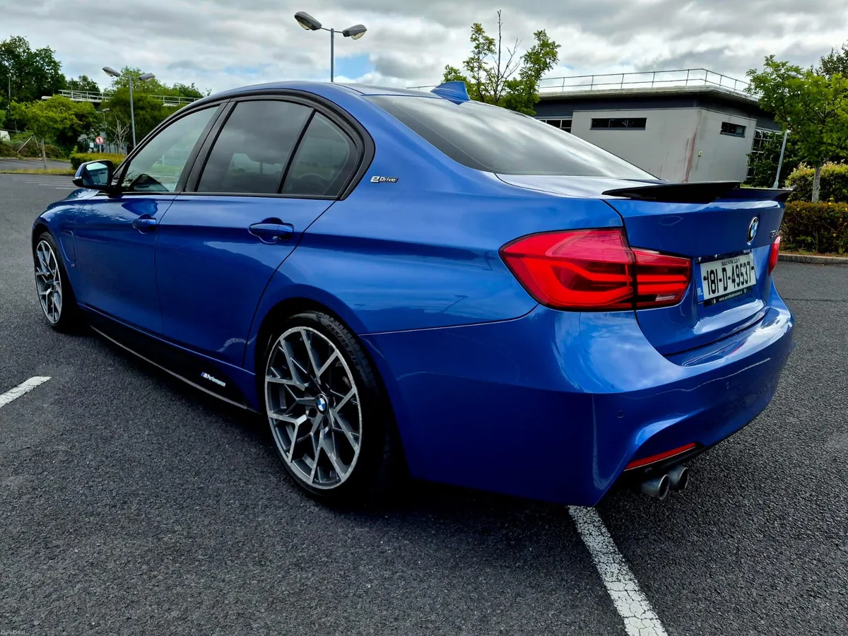 2018  BMW 330E  HYBRID PHEV M SPORT AUTO - Image 3