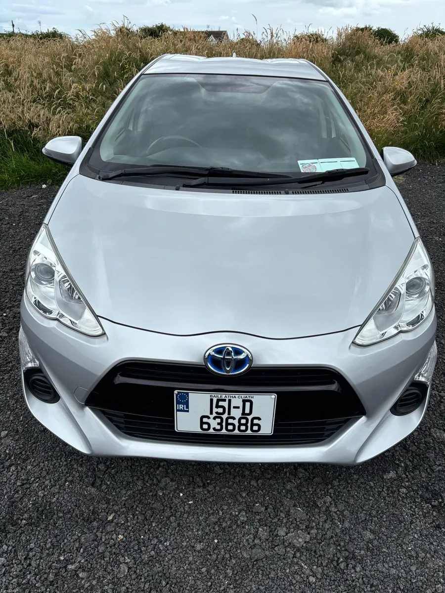 Toyota Aqua 1.5 Hybrid Push Start - Image 2