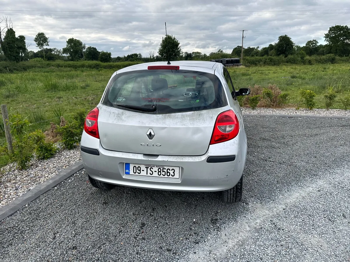 Renault Clio 2009 - Image 3