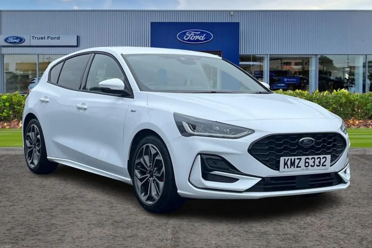 Ford Focus ST-Line X - Image 1