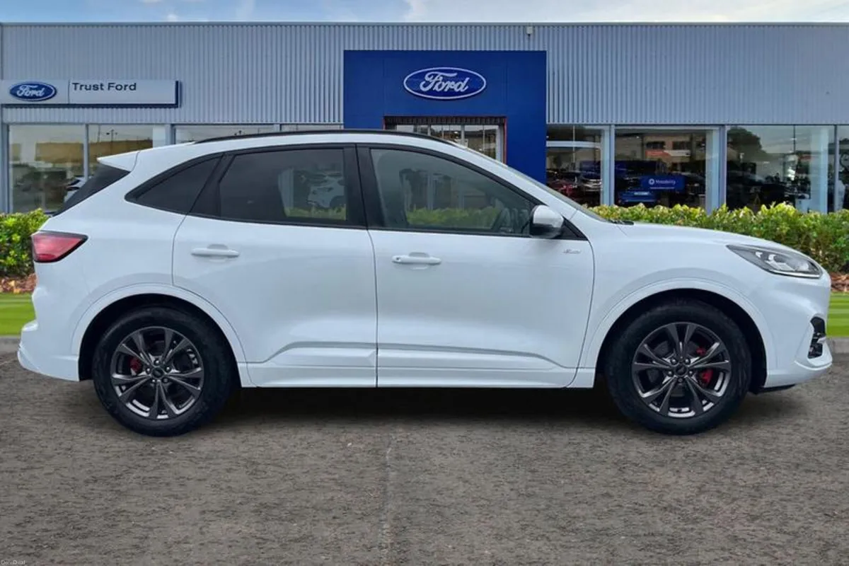 Ford Kuga ST-Line Edition - Image 3