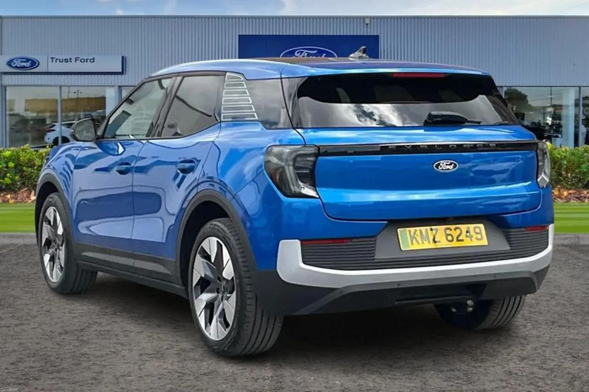 Ford Explorer Extended Range 79kWh Premium SUV 5dr - Image 2