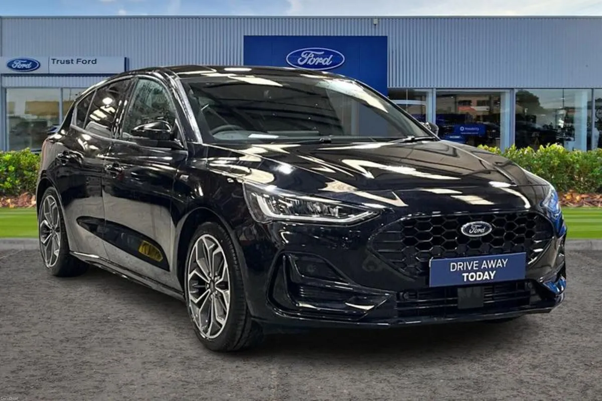 Ford Focus ST-Line X - Image 1