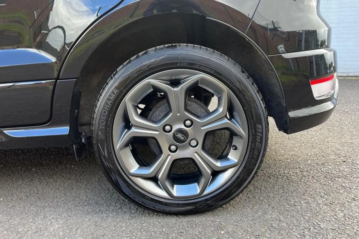 Ford EcoSport ST-Line - Image 3