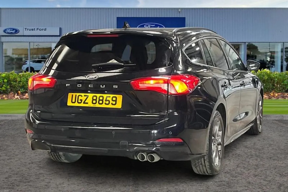 Ford Focus ST-Line Edition - Image 4